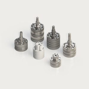 Melt metering filament yarn pumps